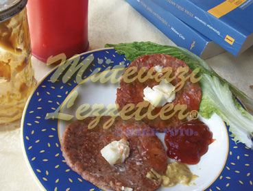 Hamburger Küftəsi