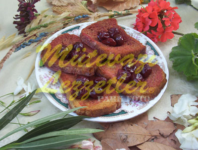 Vişnəli Çörək Şiriniyyatı